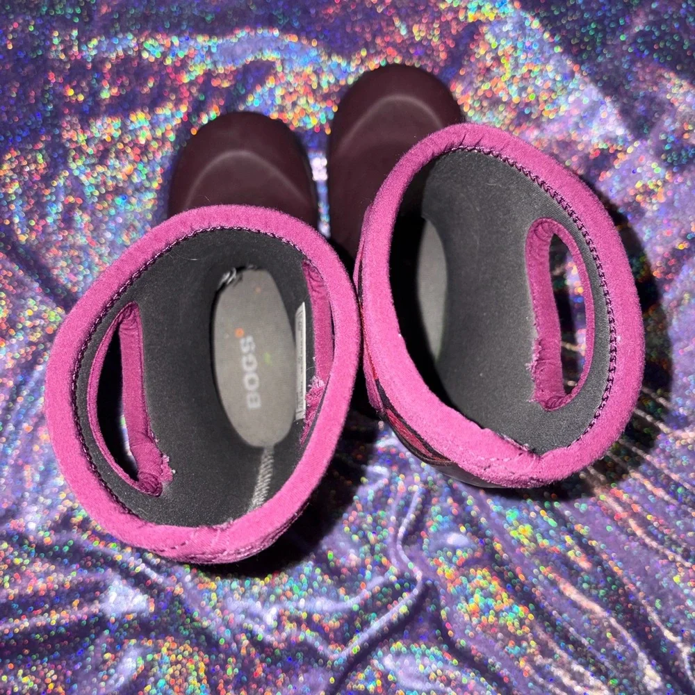 Bogs Floral Rose Print Boots